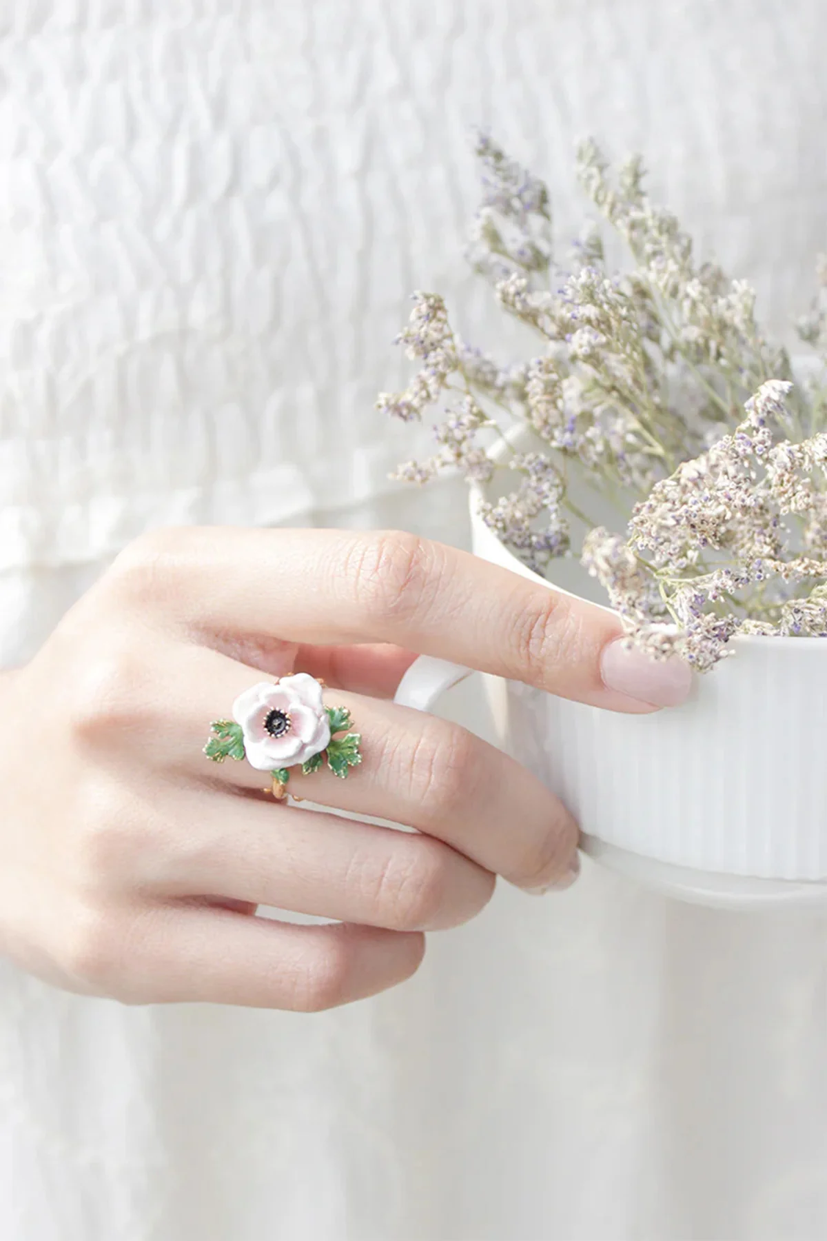 Anemone White - Ring - Image 13