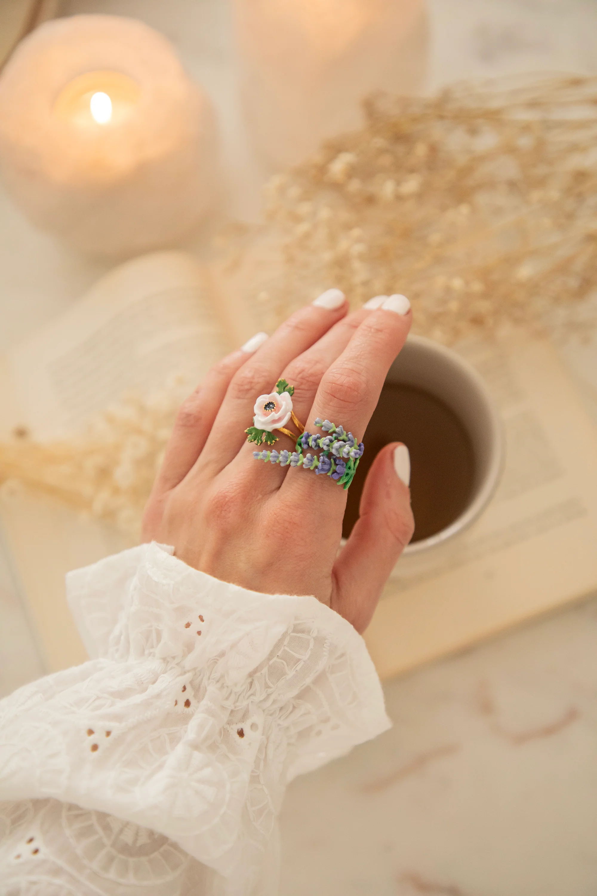 Anemone White - Ring - Image 7