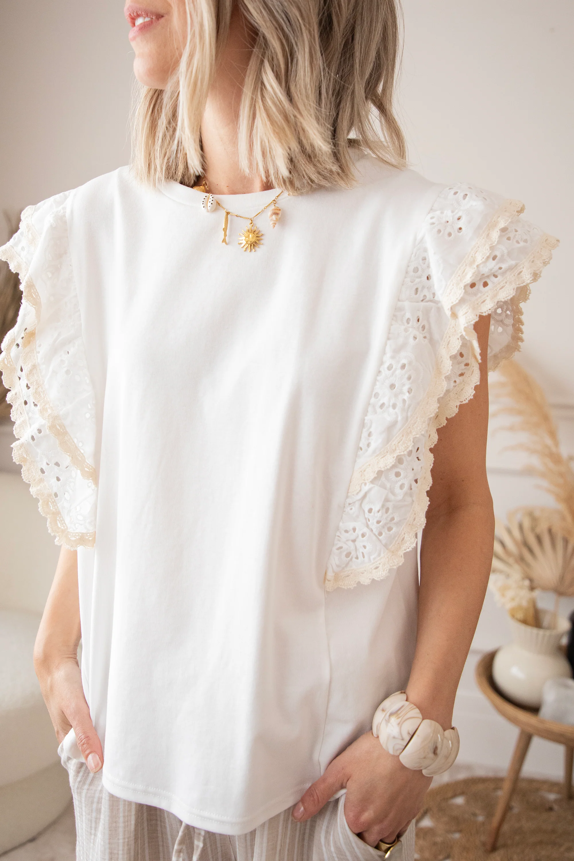 Bloomy Embroidery Layers White - T-Shirt - Image 12