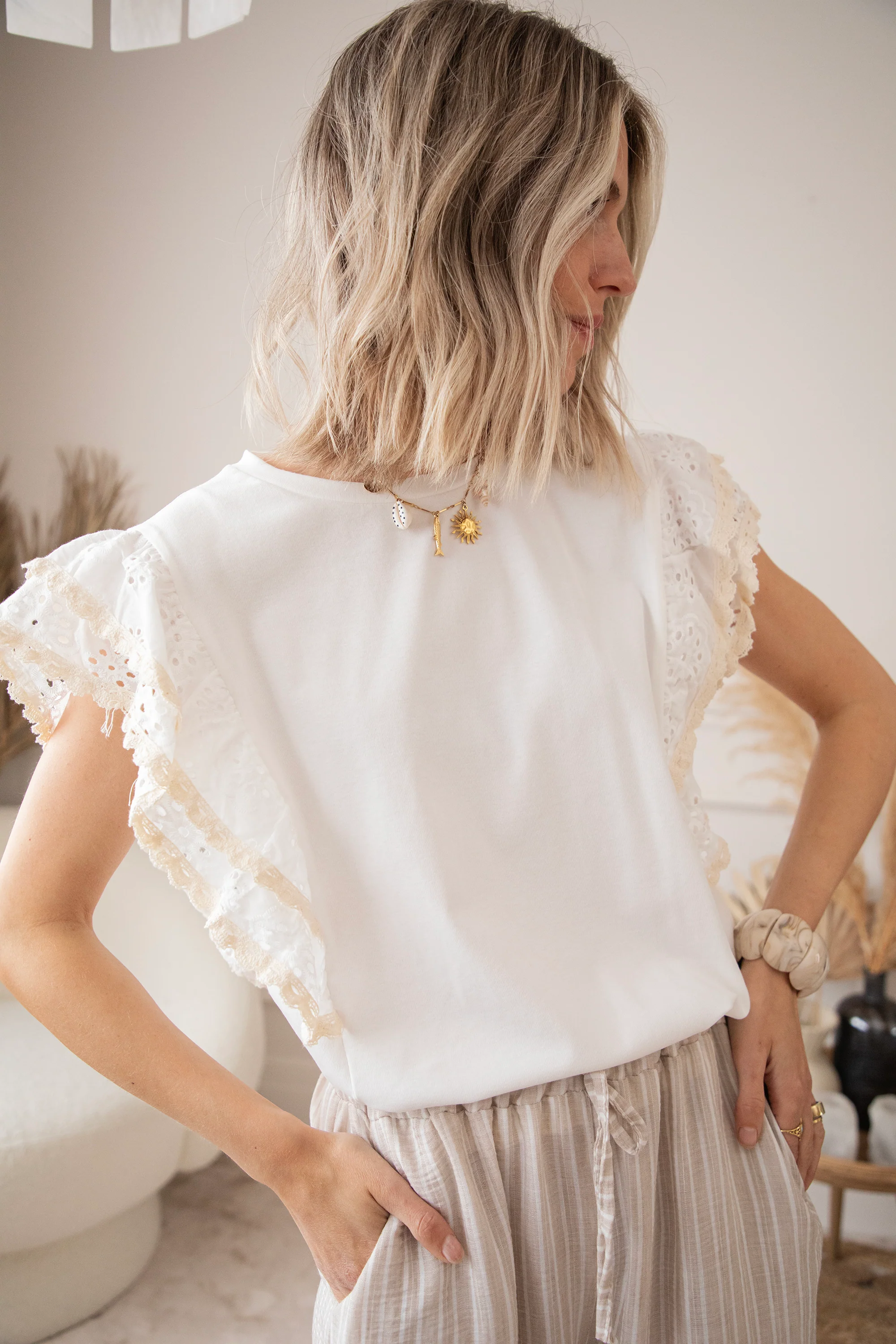 Bloomy Embroidery Layers White - T-Shirt - Image 14