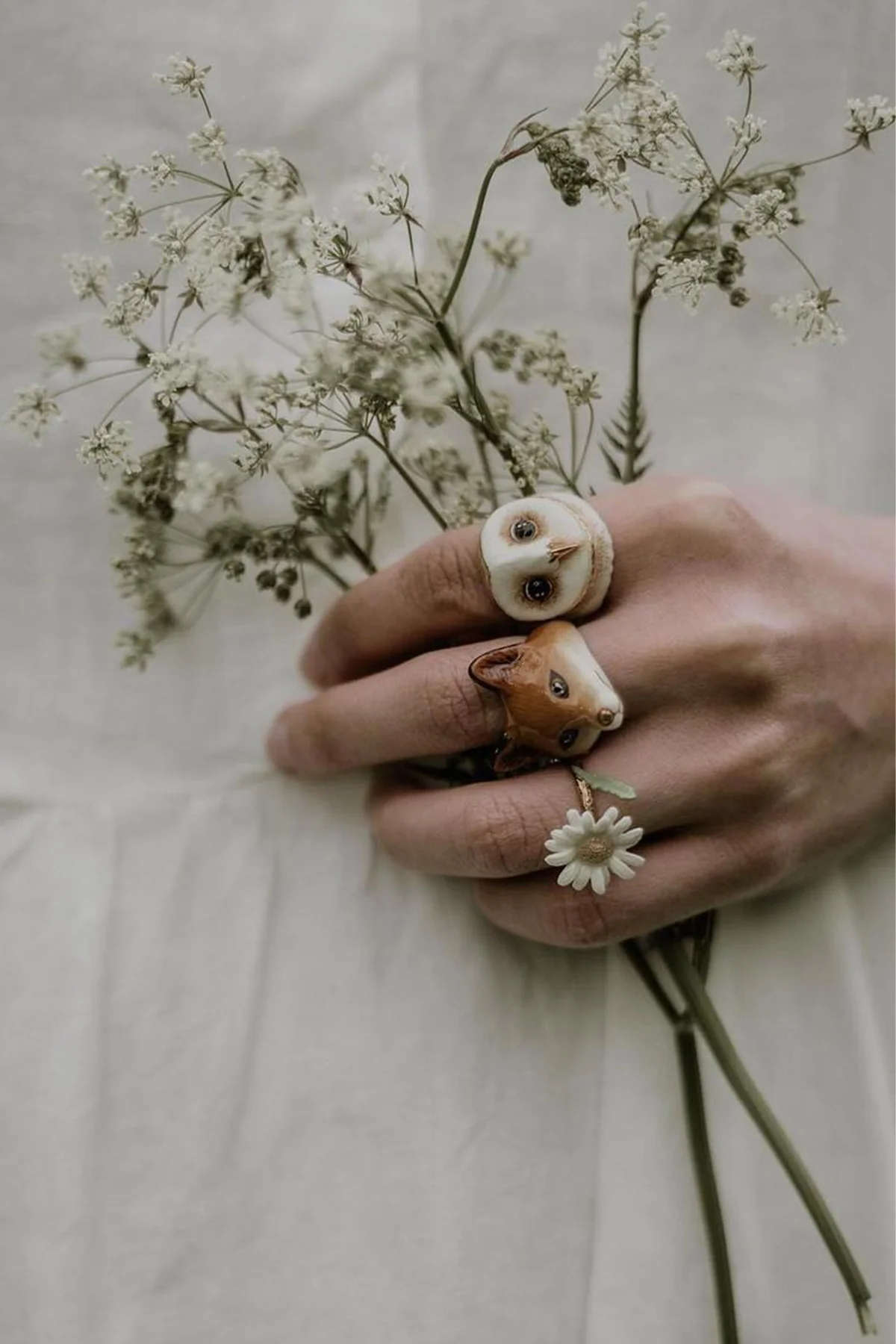 Daisy White - Ring - Image 10