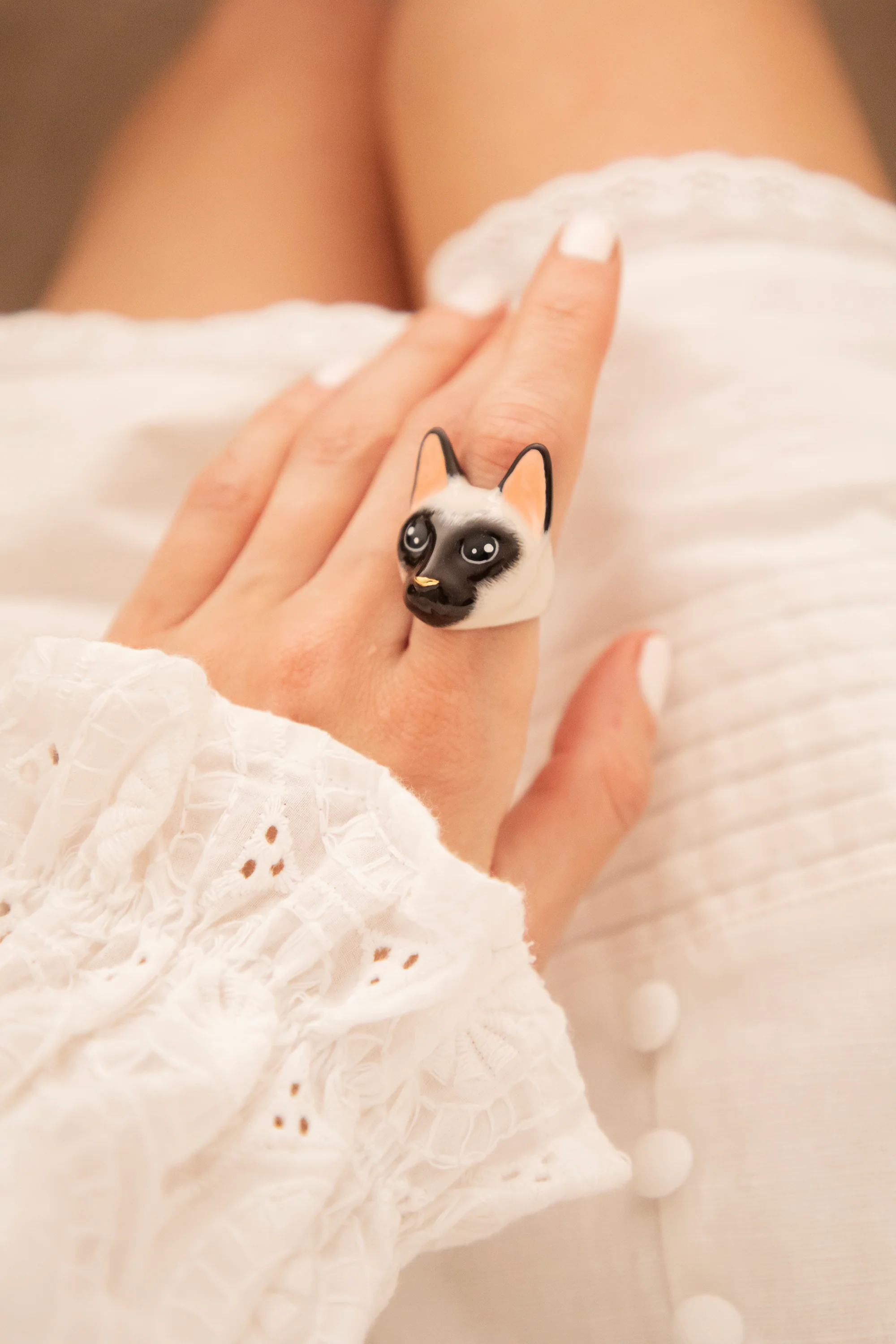 Dalah Cat Beige/Black - Ring - Image 8