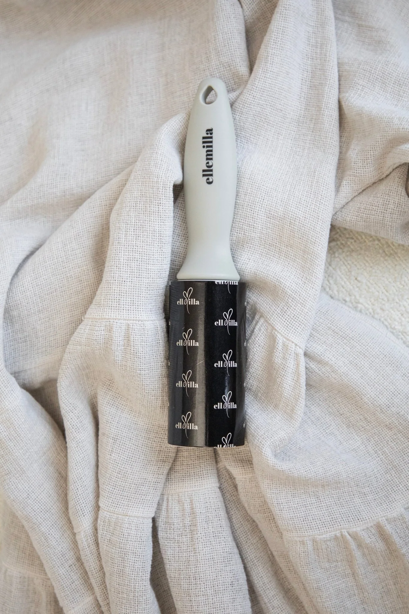 ellemilla On The Roll Beige/Black - Lint Roller - Image 3