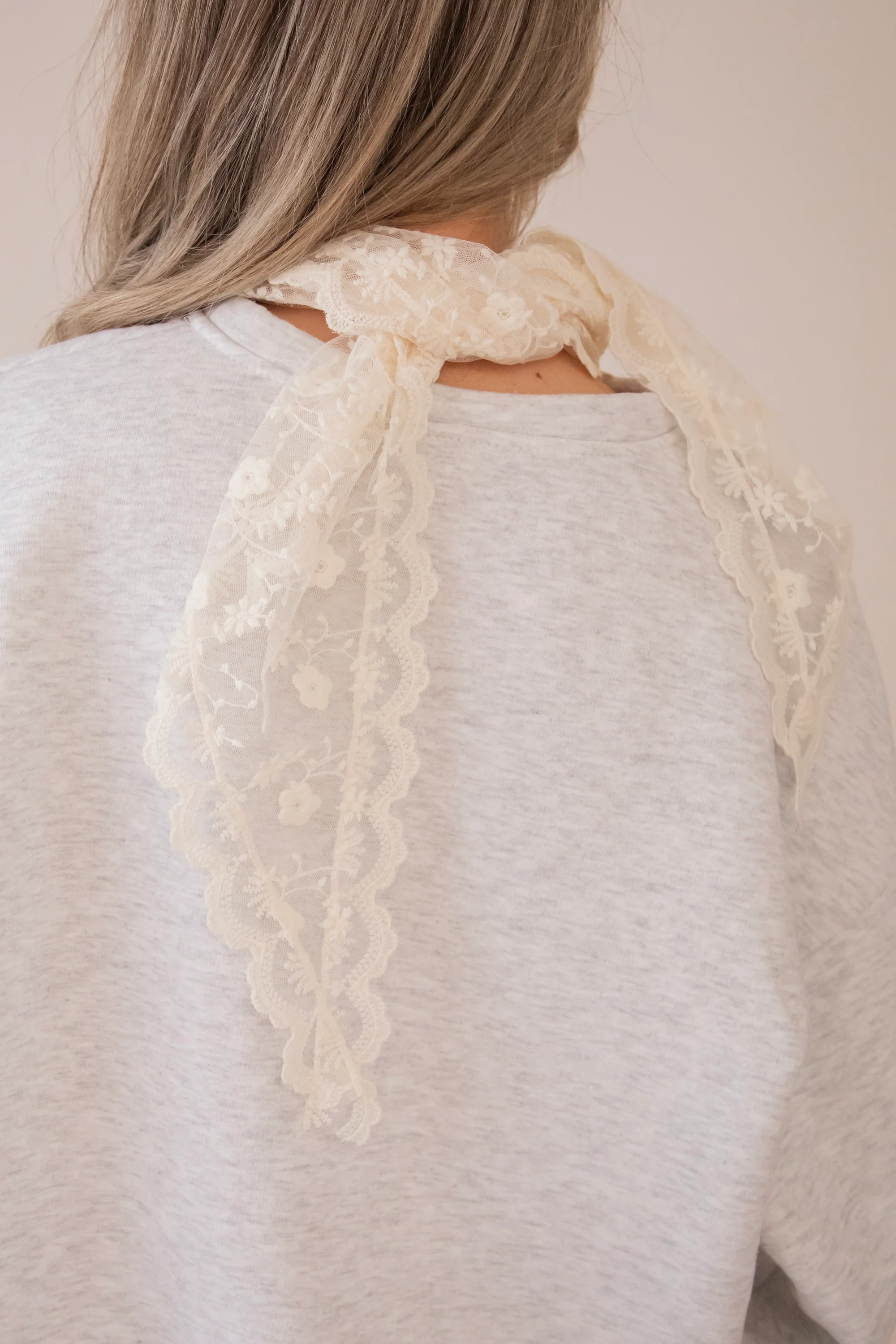 Fleurice Beige - Sjaal - Image 10