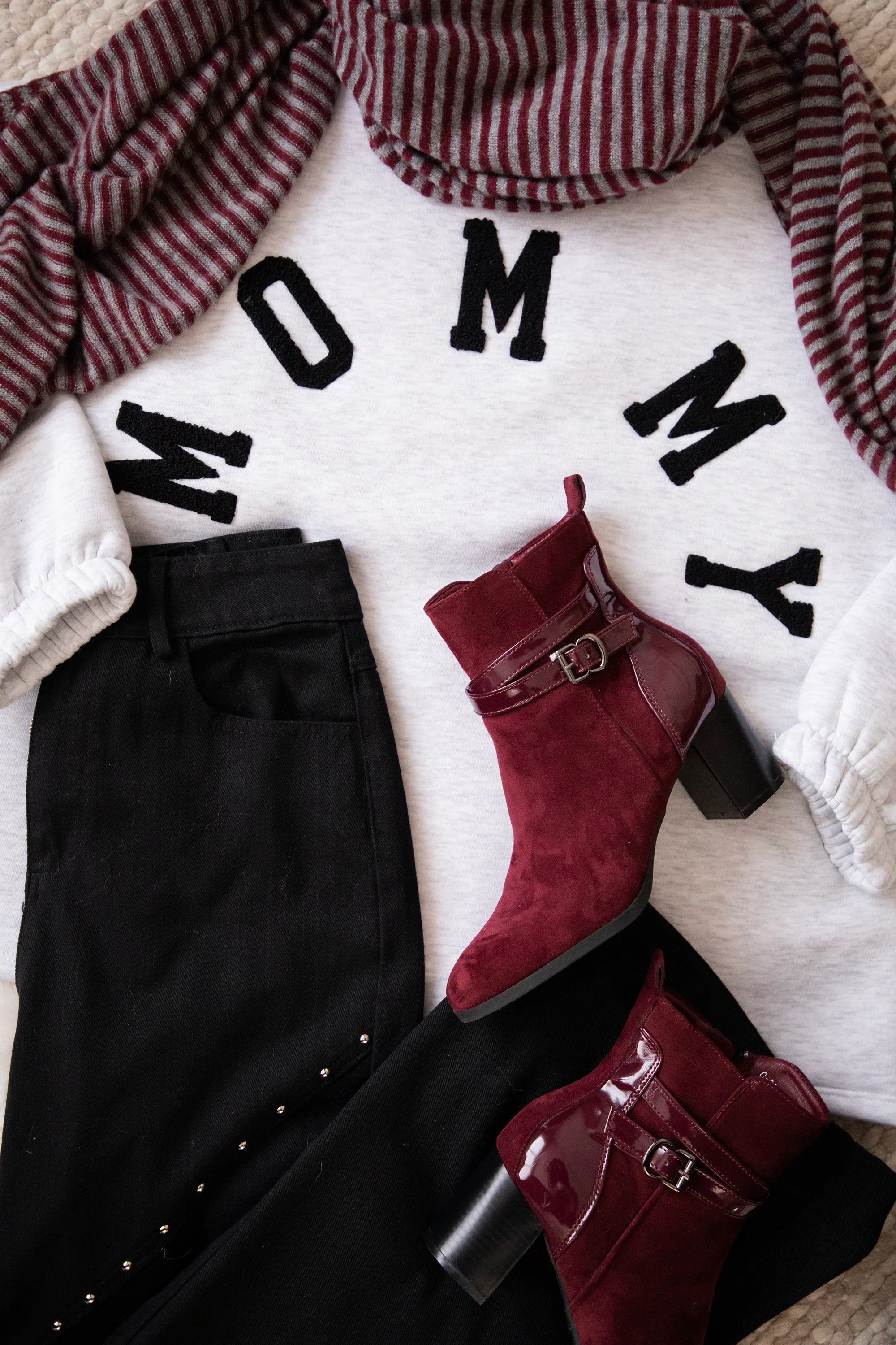 Lily Mommy Soft Grey/Black - Sweater - Image 14