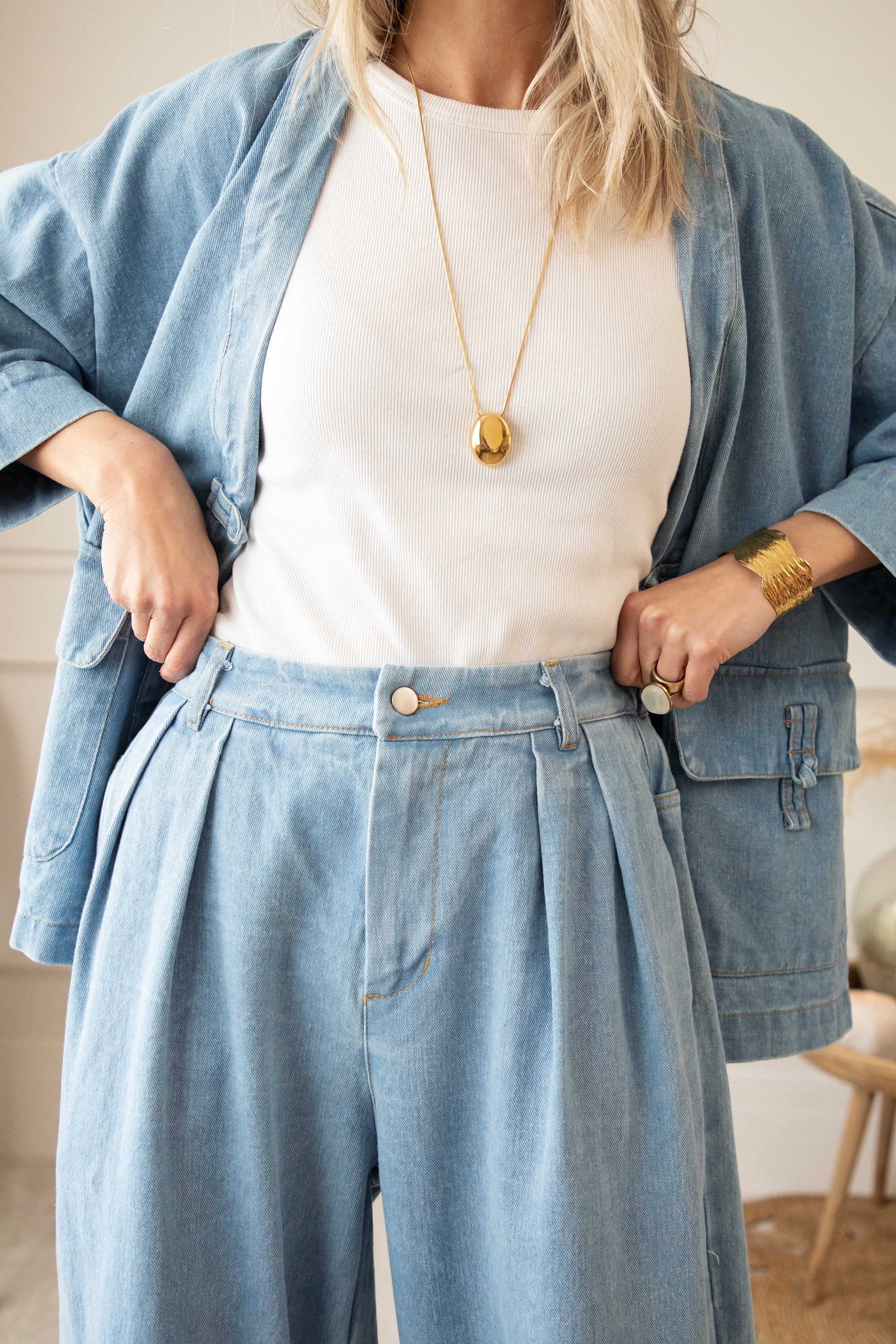 Loosen Up Blue - Jeans - Image 5