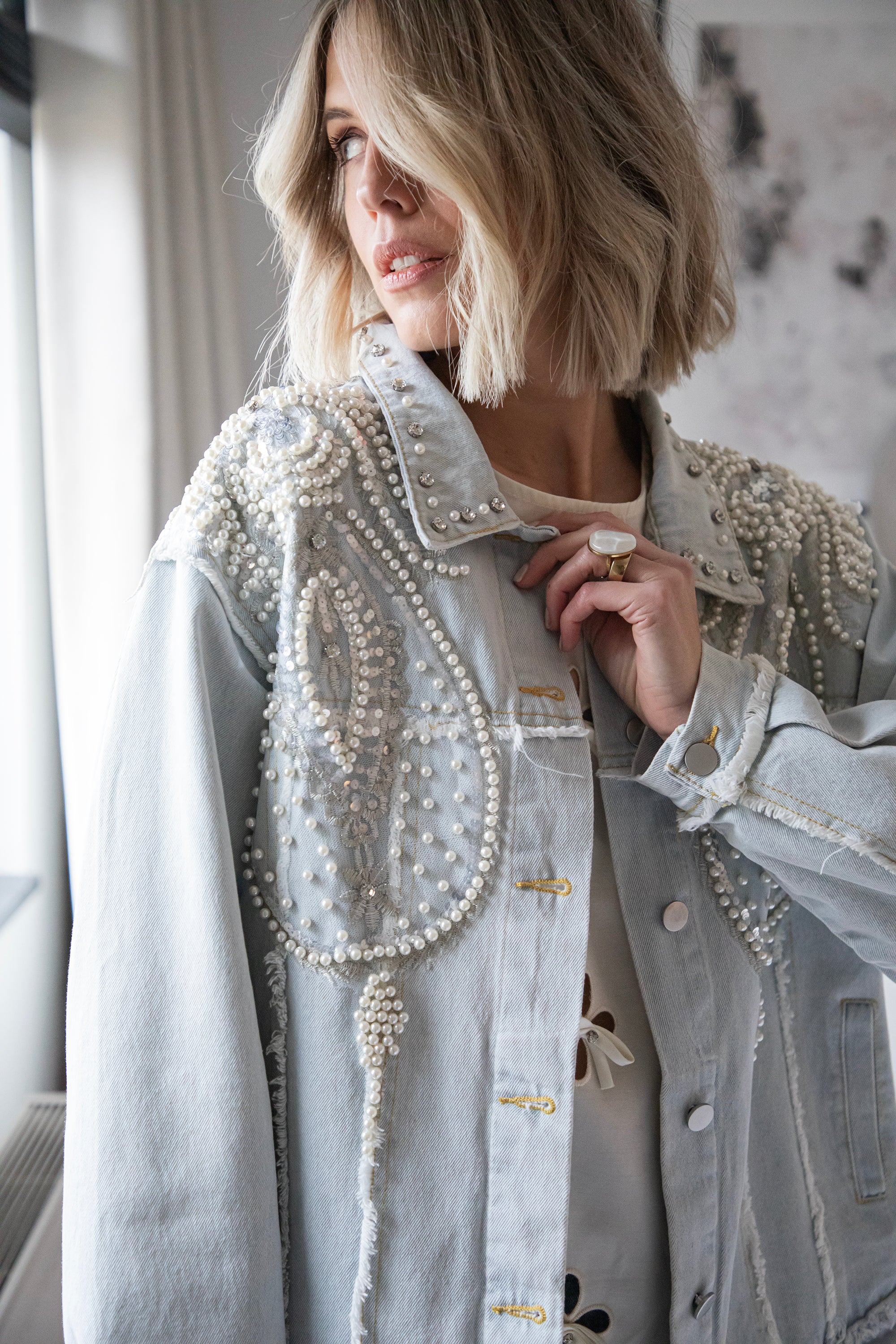 Louise Pearl Light Blue - Jacket - Image 14