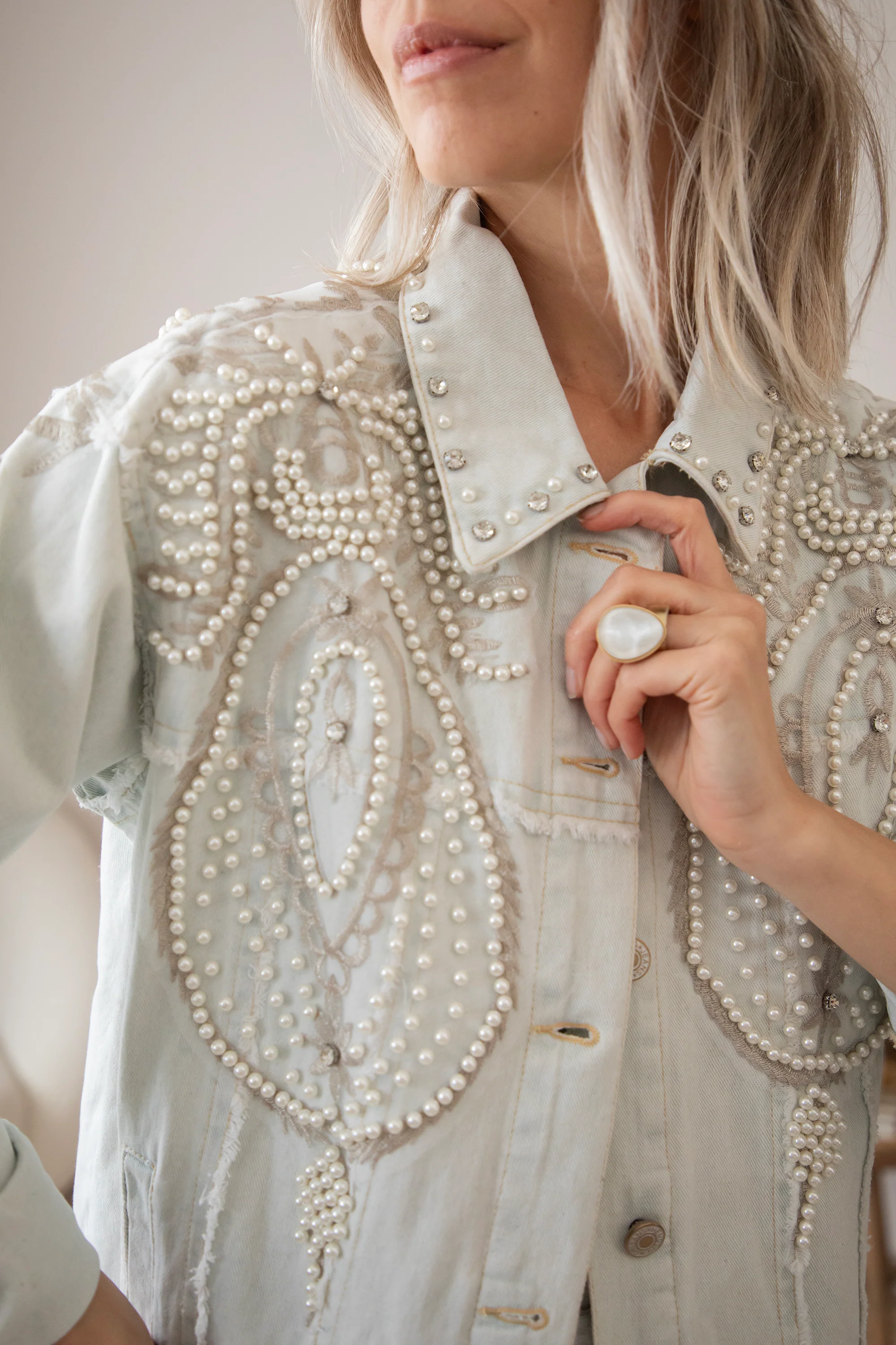 Louise Pearl Light Blue - Jacket - Image 4