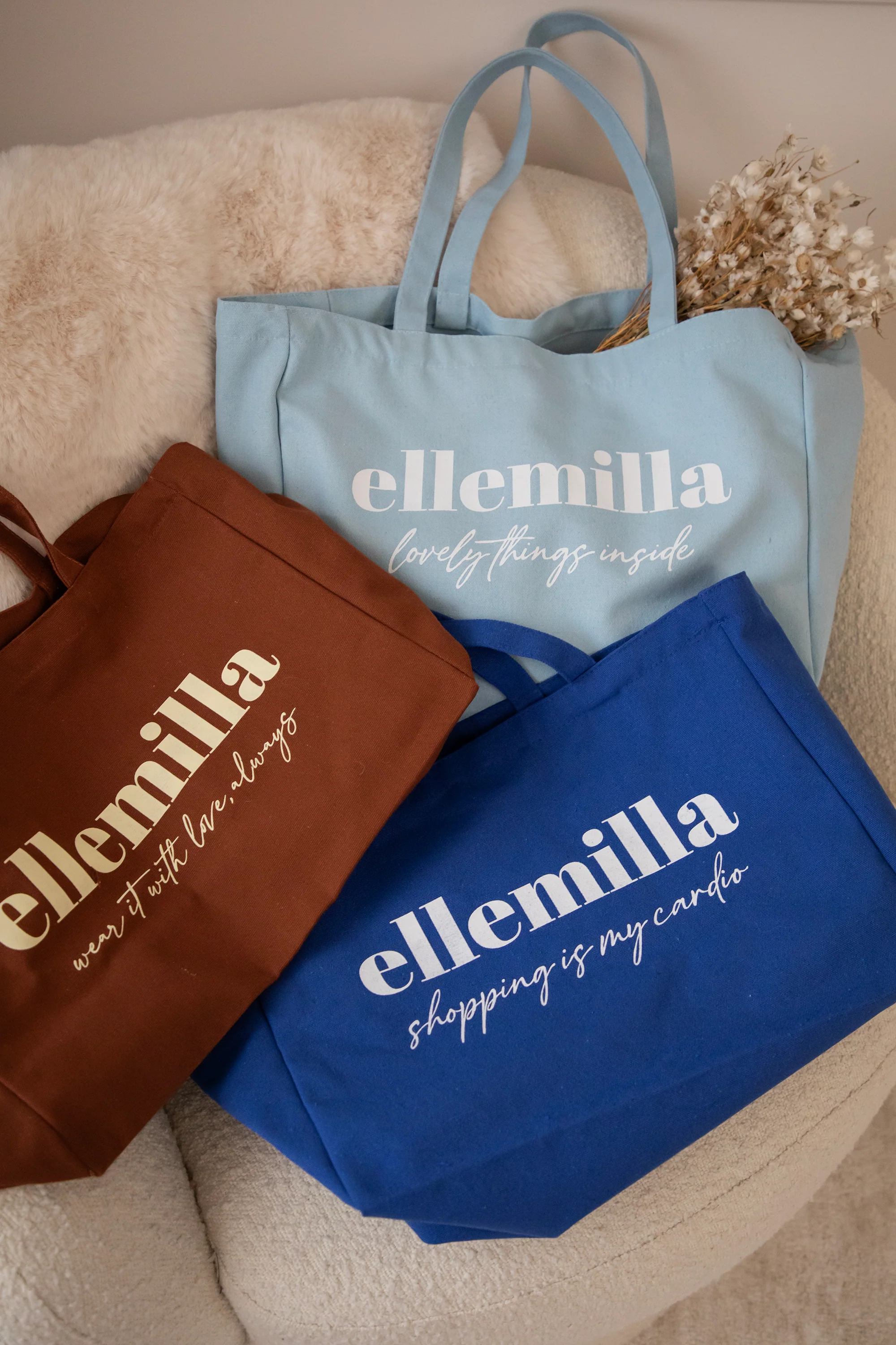 Lovely Things Inside Soft Blue - Canvas Tas - Image 7