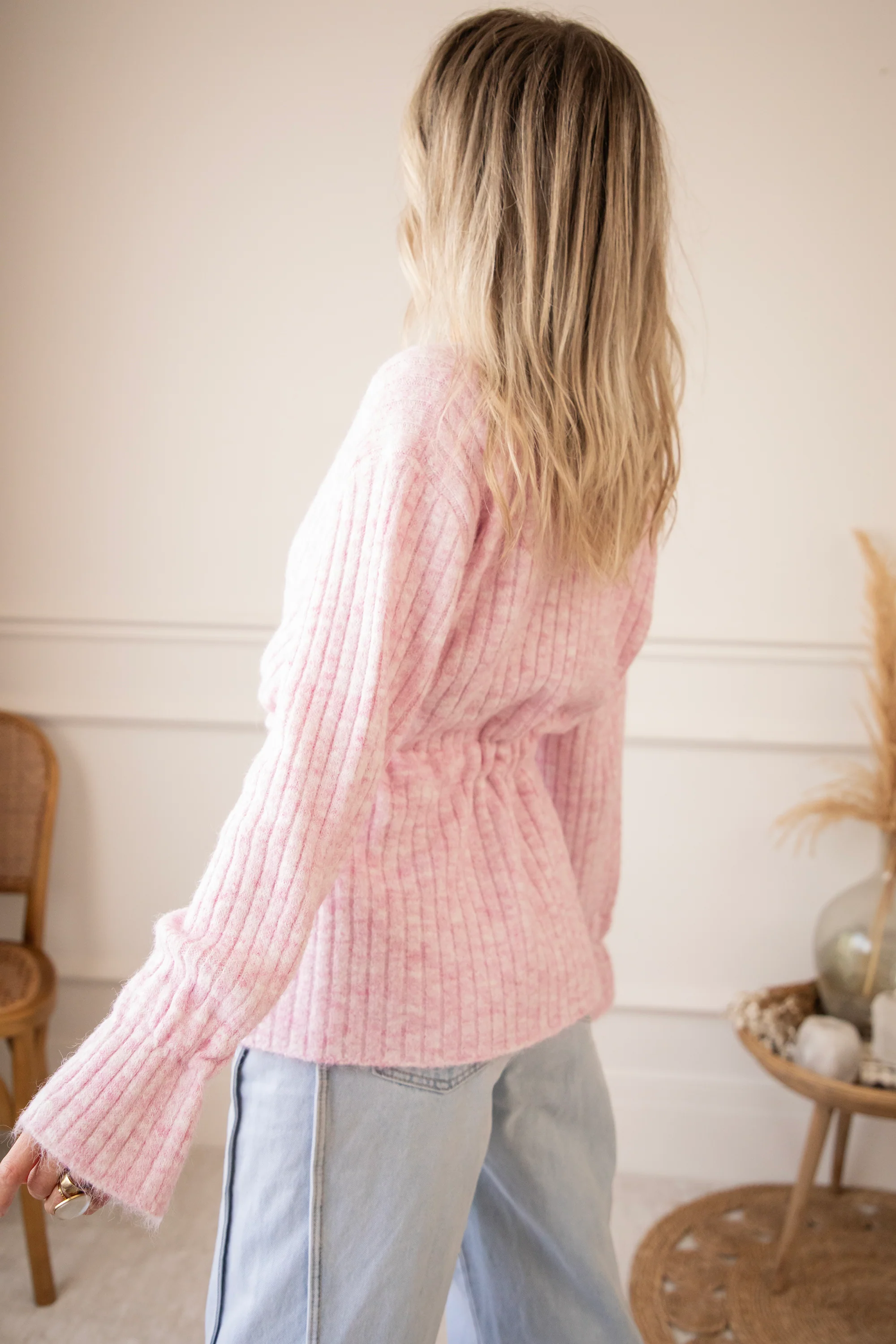 Pull Me Closer Soft Pink - Vest - Image 5