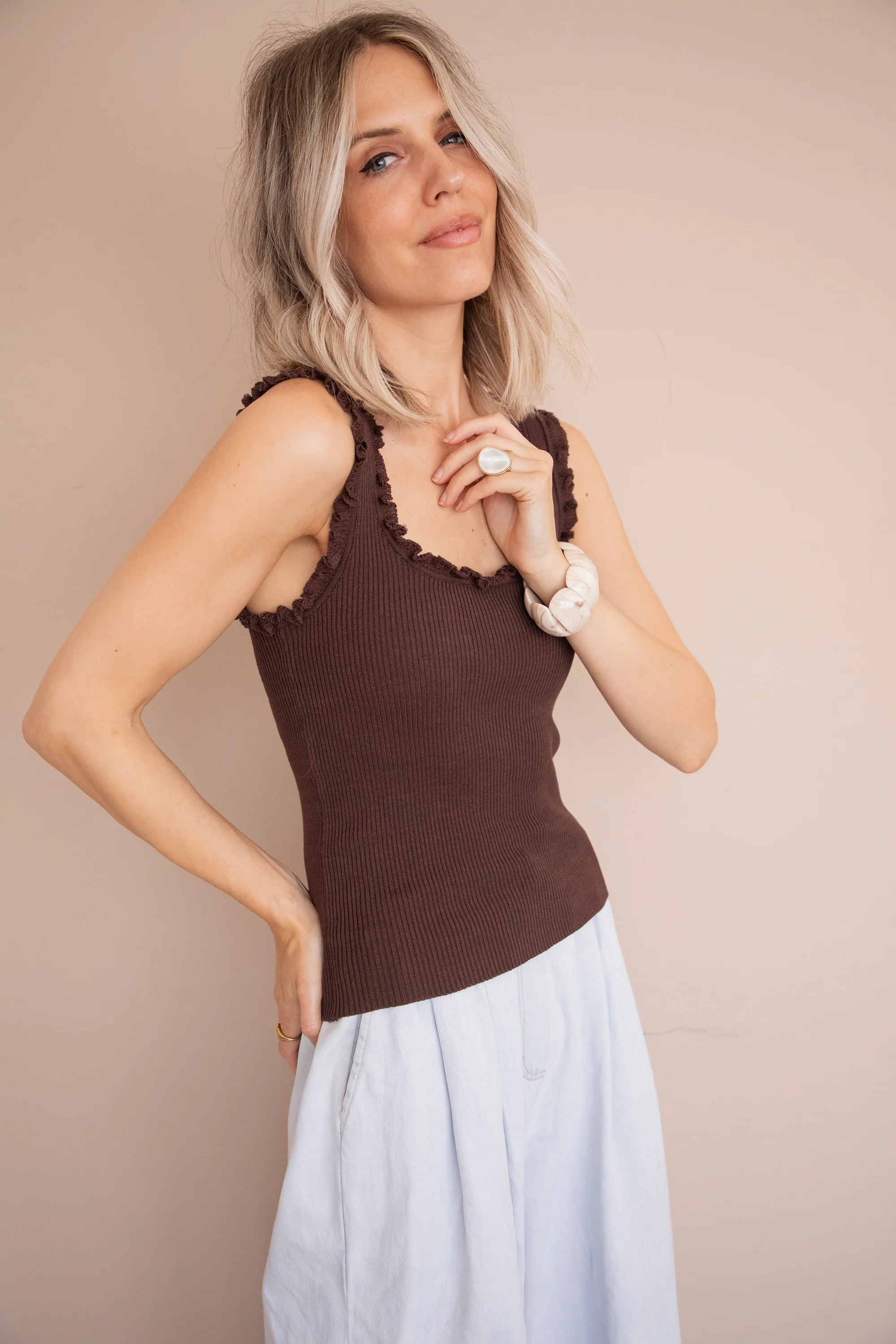 Riri Dark Brown - Top - Image 7