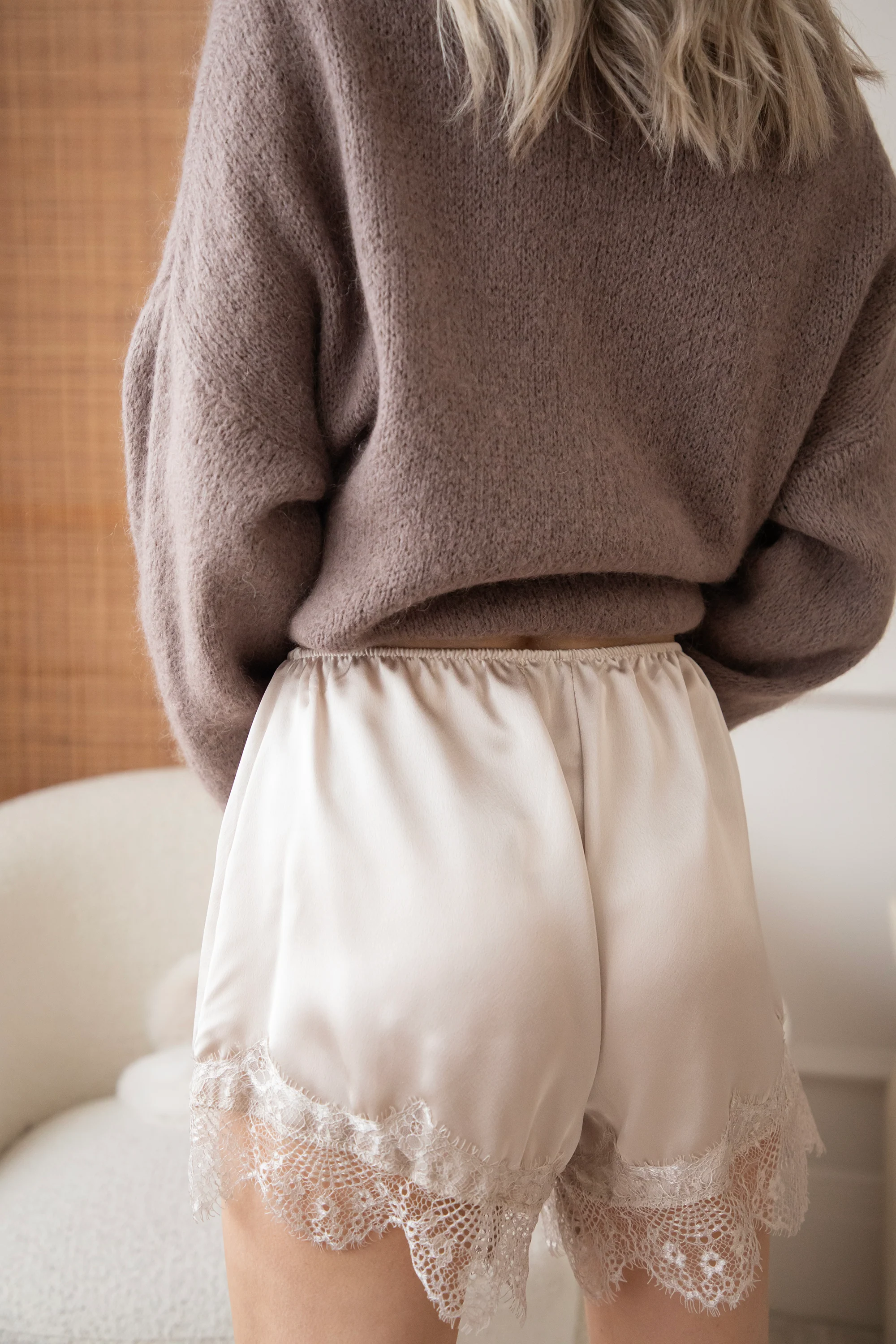 Sibelle Lace Ecru - Short - Image 4