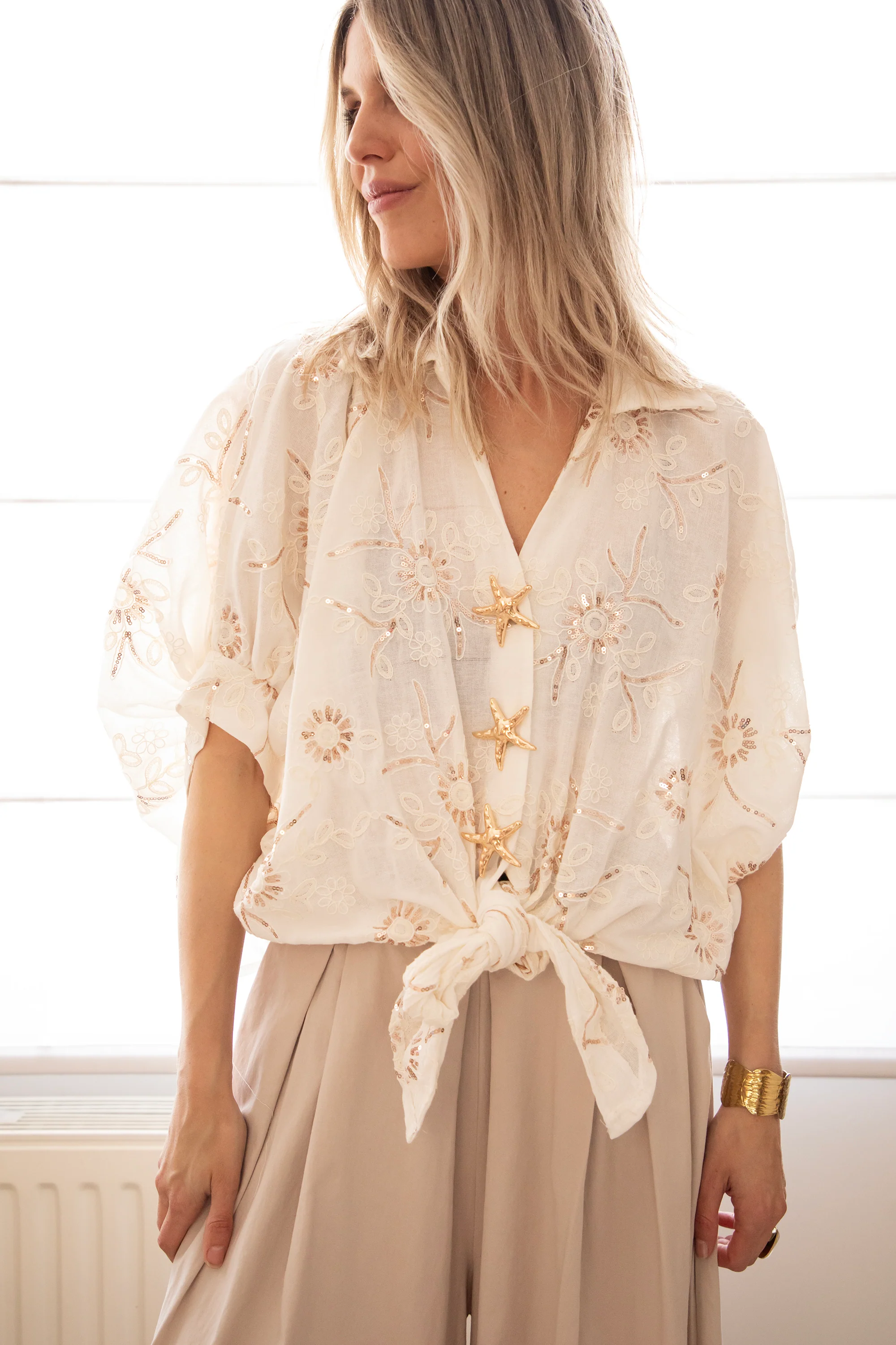 Starfish Blossom Beige - Blouse - Image 3