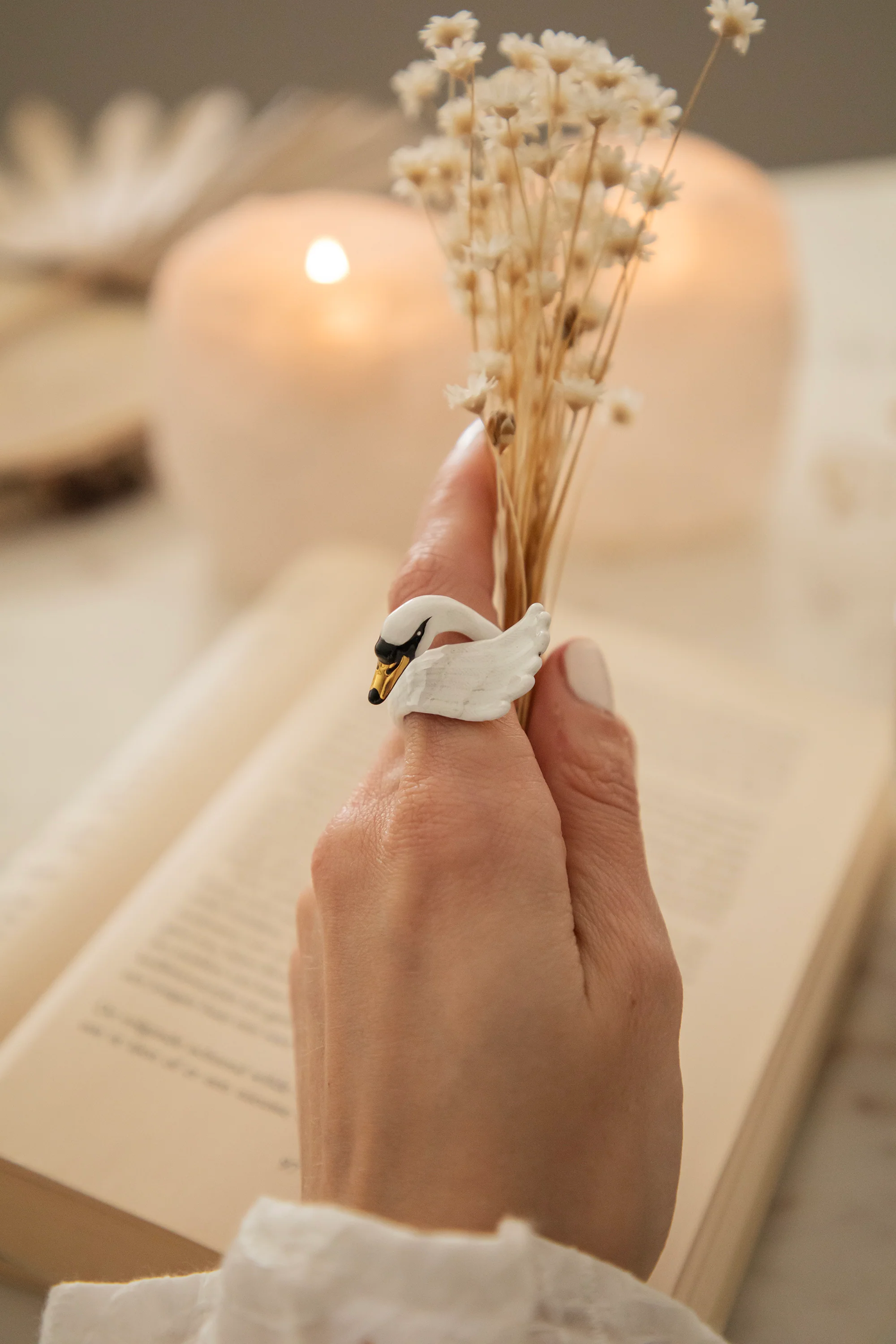 Swan White - Ring - Image 14