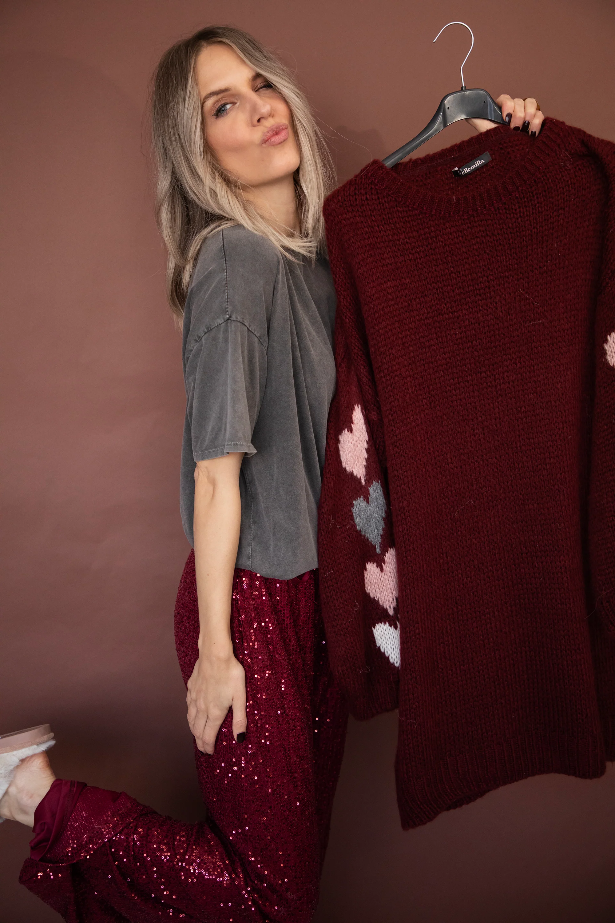 The Base Dark Grey - T-Shirt - Image 16