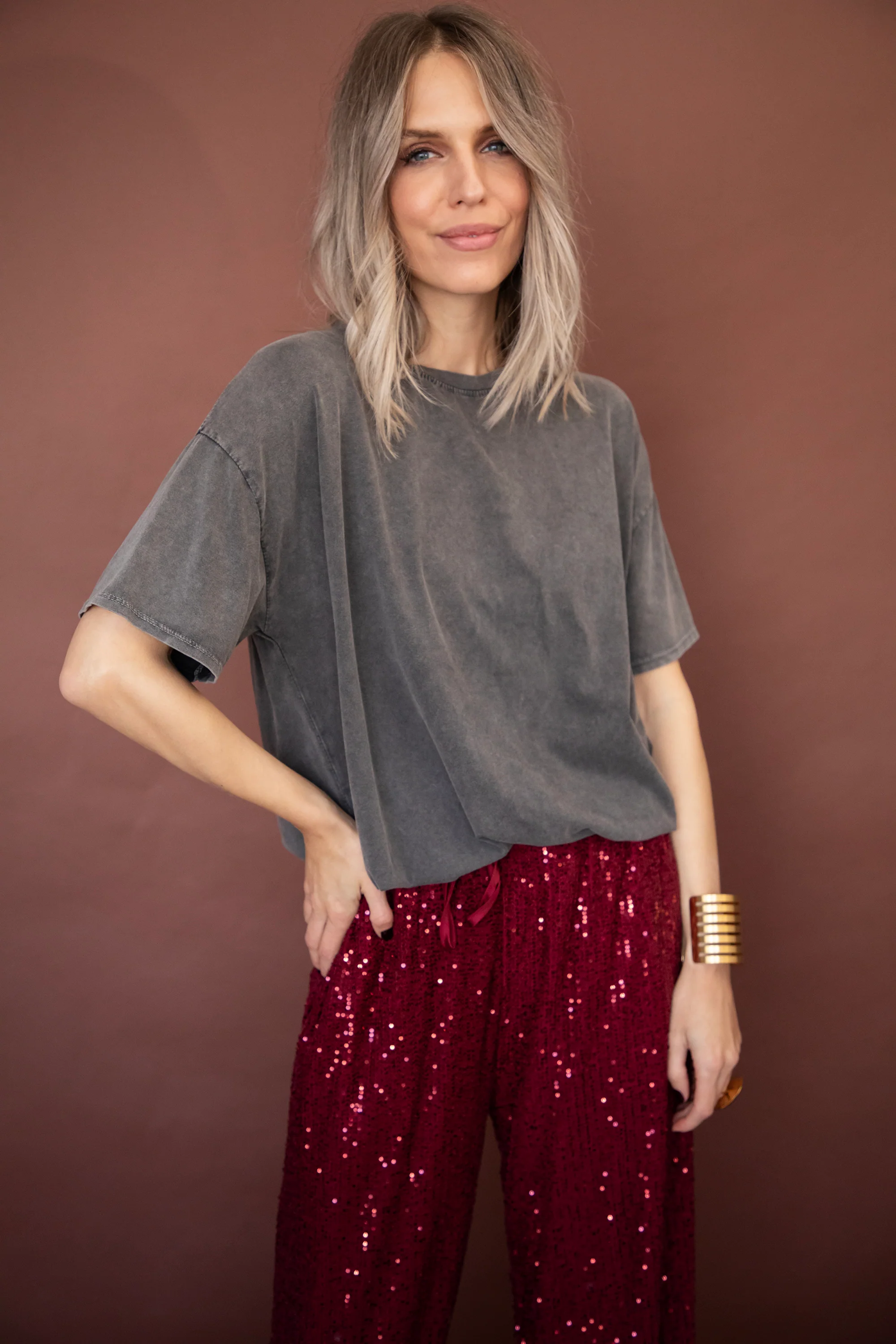 The Base Dark Grey - T-Shirt - Image 9