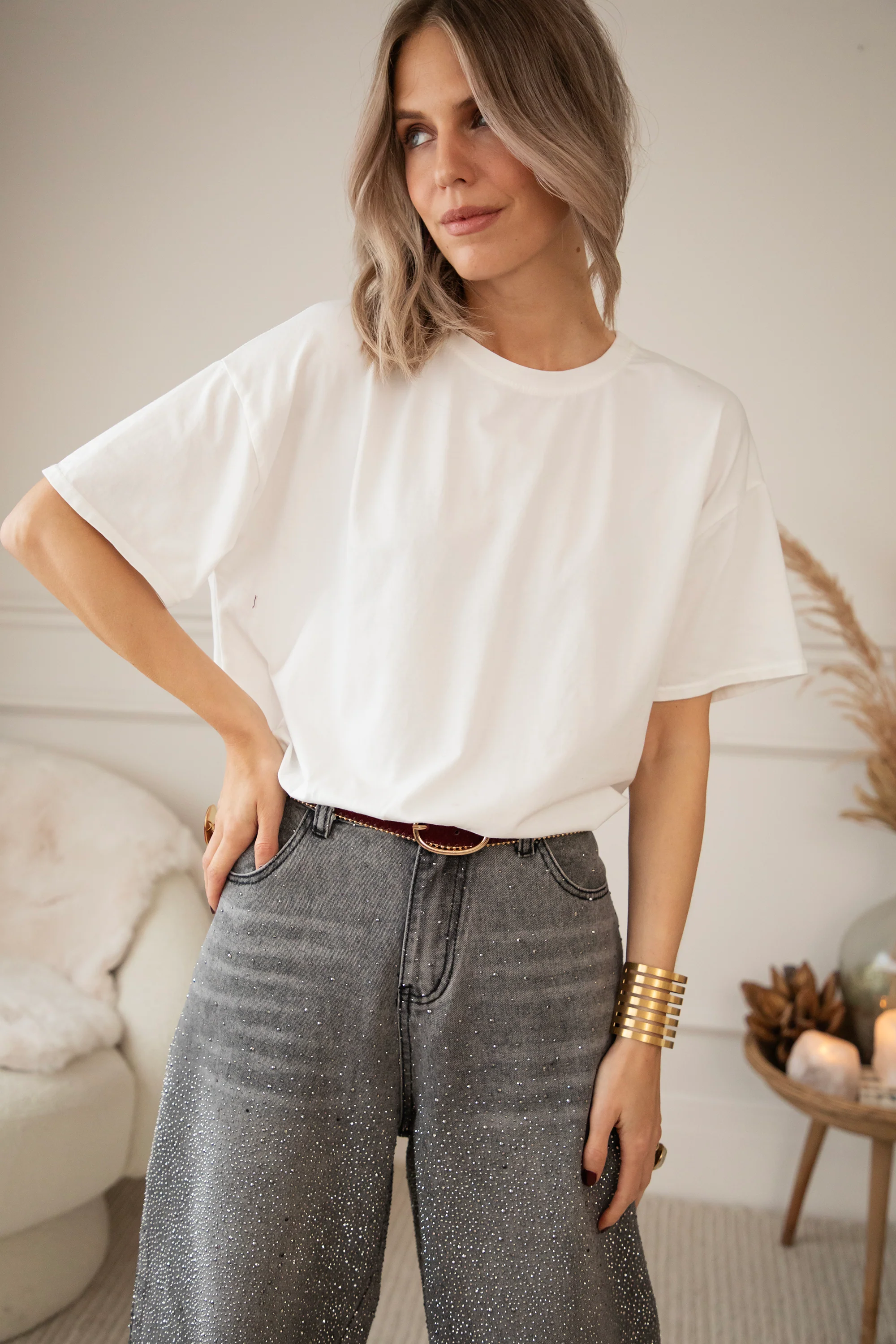 The Base White - T-Shirt - Image 11