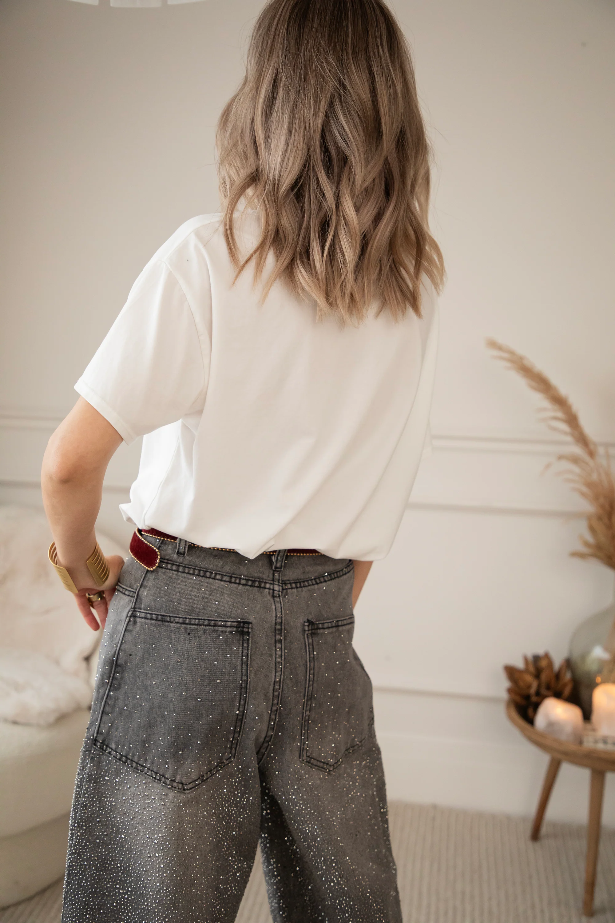 The Base White - T-Shirt - Image 13