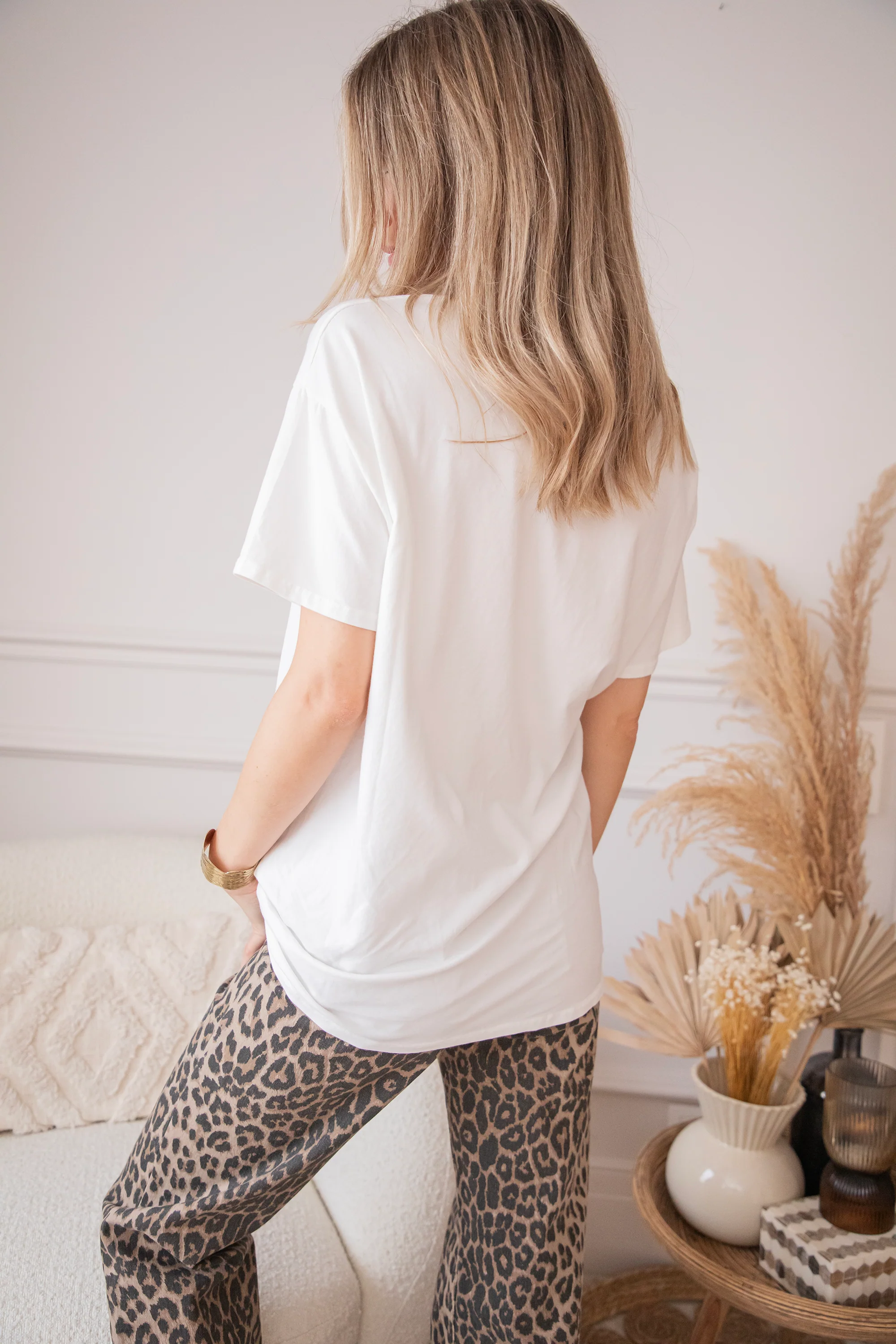 The Base White - T-Shirt - Image 17