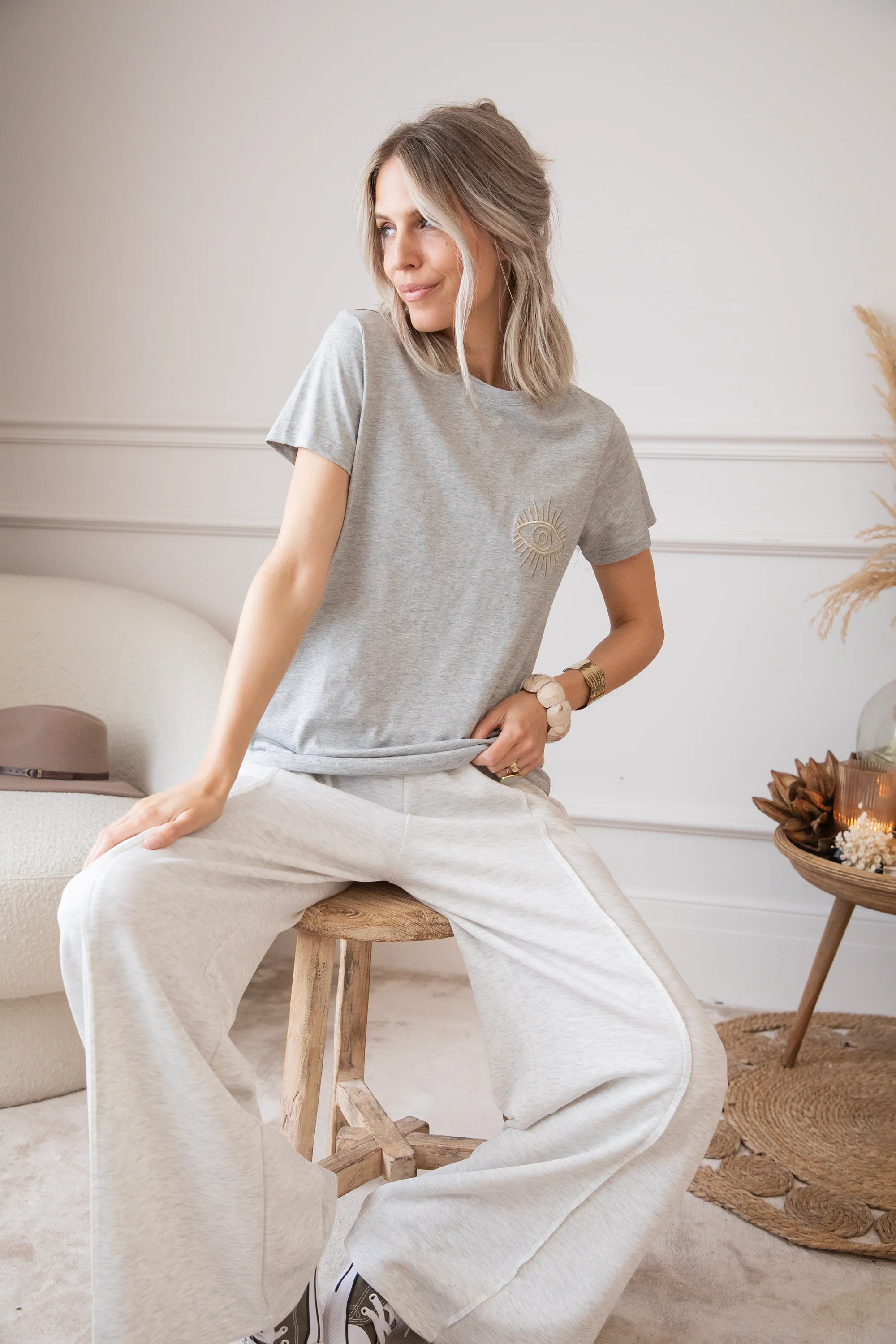 The Golden Eye Grey - T-Shirt - Image 7