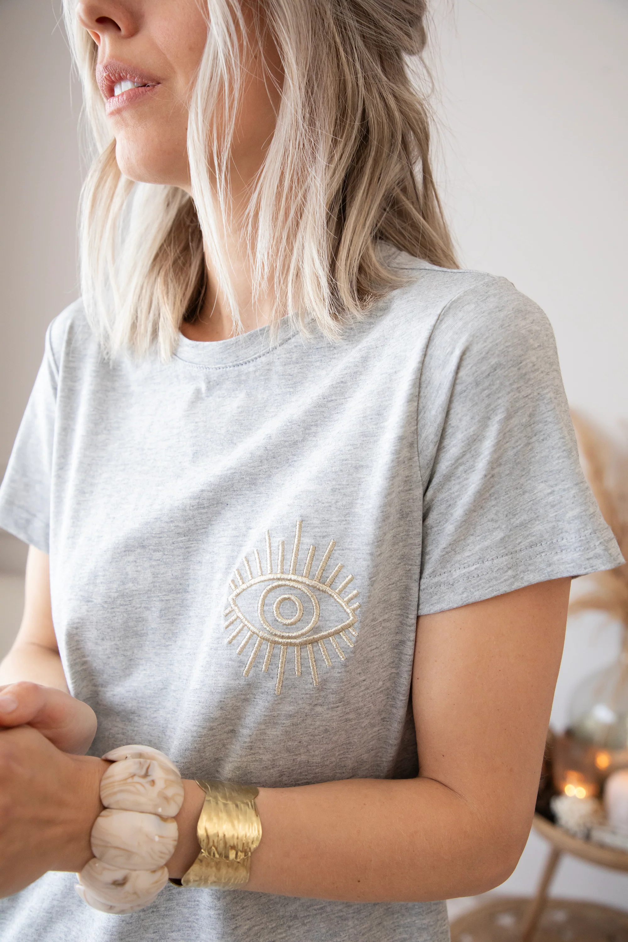 The Golden Eye Grey - T-Shirt - Image 8